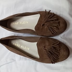 Anne Klein Darcy suede loafers size 11